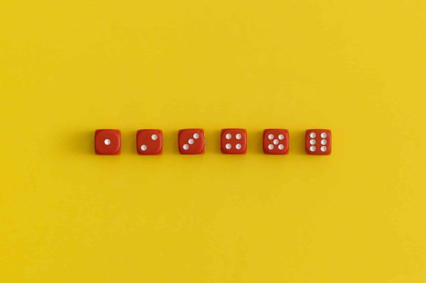 Découvrez les règles de jeux de dés incontournables